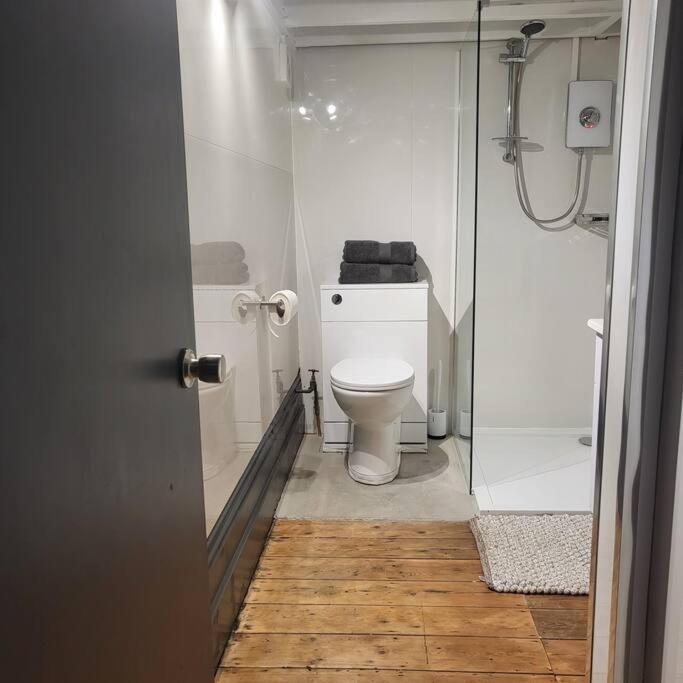 21 Mini Loft Apartment - Great Location - Comfy King Size Bed 브라이턴 외부 사진